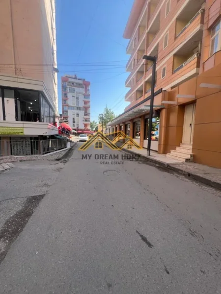 Durres, shitet 1+1 , 88 m² 155.000 € 