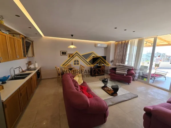 Durres, shitet 2+1 , 360 m² 530.000 € (plazh)