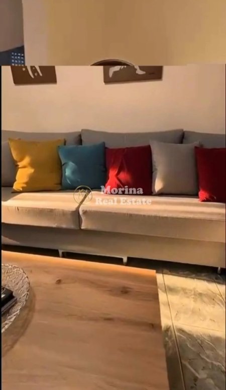 Tirane, jepet me qera apartament 2+1 Kati 3, 80 m² 500 € (Rruga e Dibres)