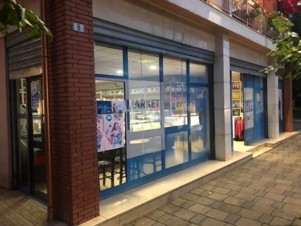 Mat, shitet ambjent biznesi Kati 1, 300 m² (Rruga Rexhep Pashe Mati)