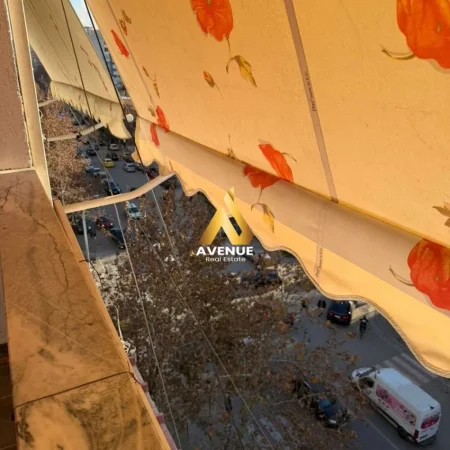 Tirane, jepet me qera apartament 1+1 Kati 6, 480 € (Rruga Mikel Maruli, Tiranë)