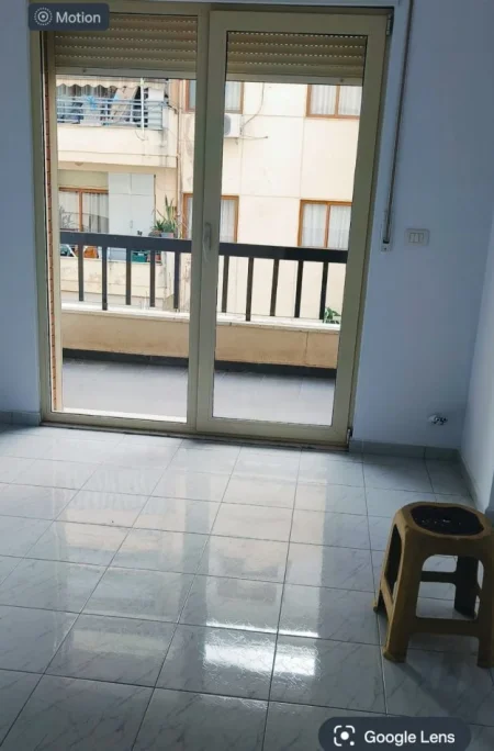 Tirane, shes apartament 1+1+Aneks+Ballkon Kati 4, 77 m² 100.000 € 