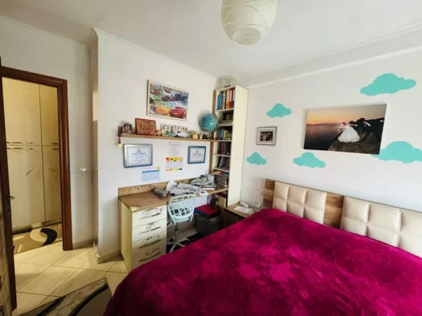 Tirane, shes apartament 1+1+Aneks+Ballkon Kati 4, 77 m² 100.000 € 