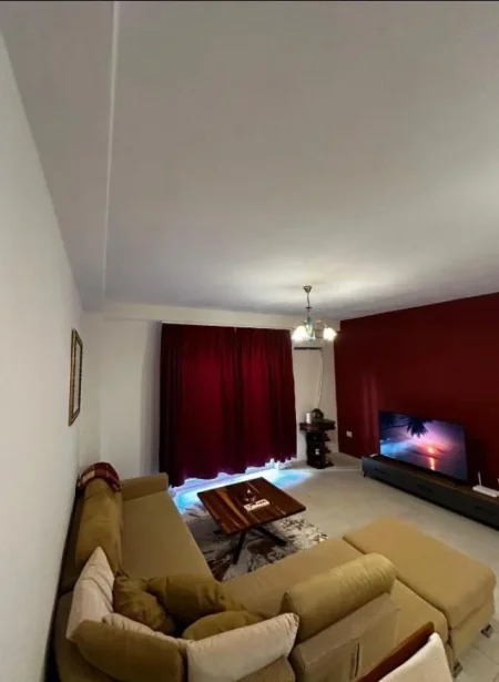 Tirane, jepet me qera apartament 2+1+Aneks+Ballkon Kati 4, 99 m² 900 € 