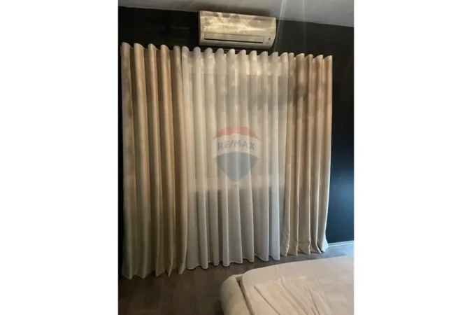 Tirane, jepet me qera apartament 2+1 , 111 m² 950 € 