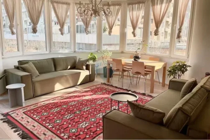 Tirane, shitet apartament 3+1+Ballkon Kati 3, 135 m² 255.000 € (Hipoteka, Kompleksi Panorama)