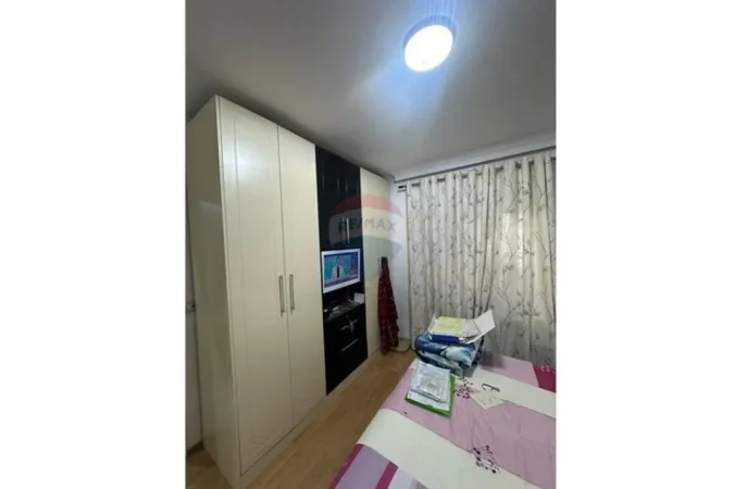 Tirane, shitet apartament 2+1 , 75 m² 15.200.000 € 