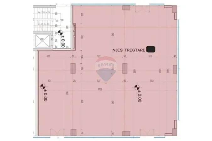 Tirane, shitet dyqan , 206 m² 1.028.800 € (Porcelan)