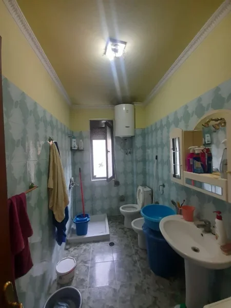 Tirane, shitet Apartament 2+1,Kati 3, Cmimi 24.000.000 L te Reja, ne 21 DHJETORI, Tiranë