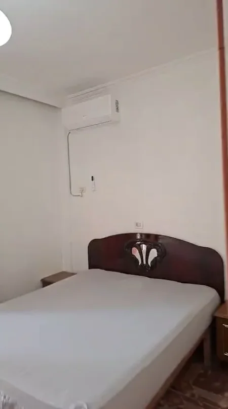 Tirane, jepet me qera apartament 1+1+Ballkon Kati 2, 61 m² 350 € (Hamdi Sulcebe)