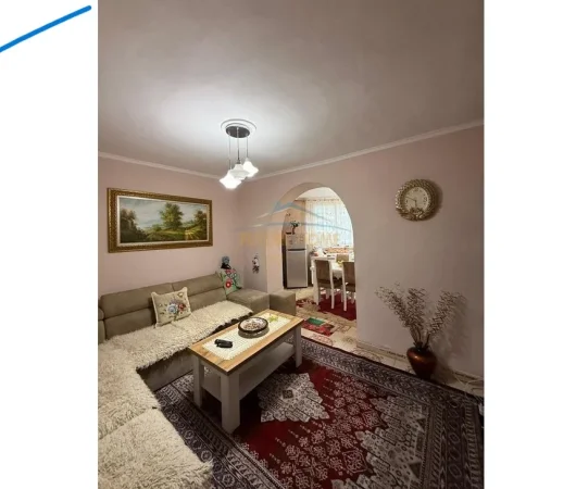 Tirane, shitet apartament 3+1+2+Ballkon Kati 3, 135 m² 170.000 € (Bulevardi Zhan Dark)