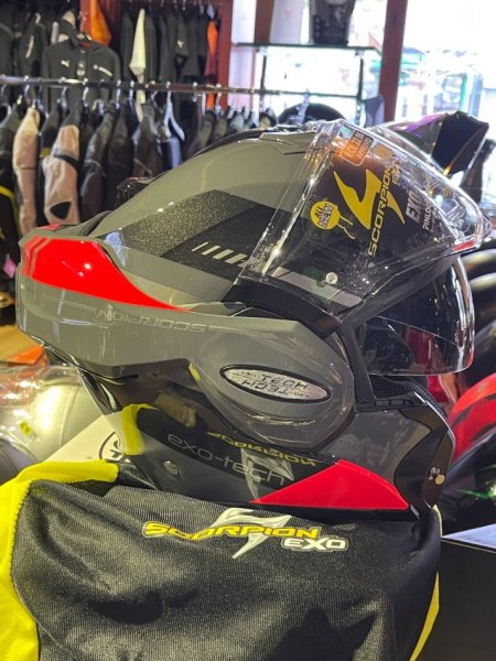 Durres, shes Kokore SCORPION EXO-Tech EVO GENRE 330 €