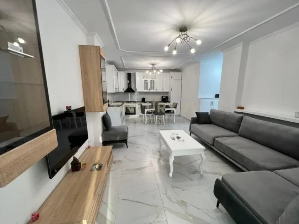 Tirane, jepet me qera apartament 2+1 Kati 4, 100 m² 1.200 € (sheshi Wilson)