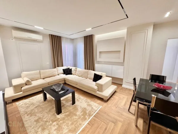 Tirane, jepet me qera apartament 2+1 Kati 5, 99 m² 1.150 € (pazari ri)