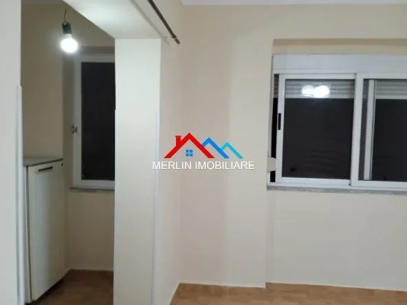 Tirane, shitet apartament 2+1+Ballkon Kati 3, 80 m² 136.000 € (MEDRESEJA)