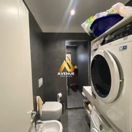 Tirane, shitet apartament 1+1 Kati 4, 65 m² 135.000 € (Vasil Shanto)