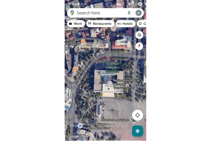 Tirane, jepet me qera , 92 m² 4.000 € (Sheshi Skënderbej)