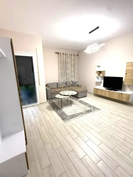 Tirane, jepet me qera apartament 1+1 , 60 m² 400 € 