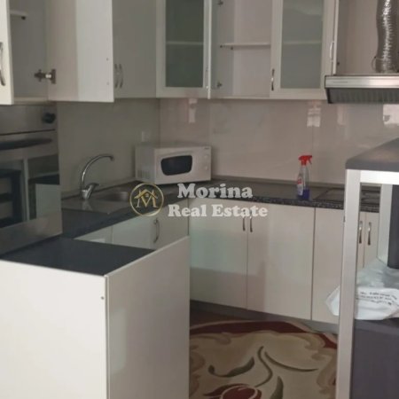 Tirane, jepet me qera apartament 1+1 Kati 5, 65 m² 400 € (Yzberisht)