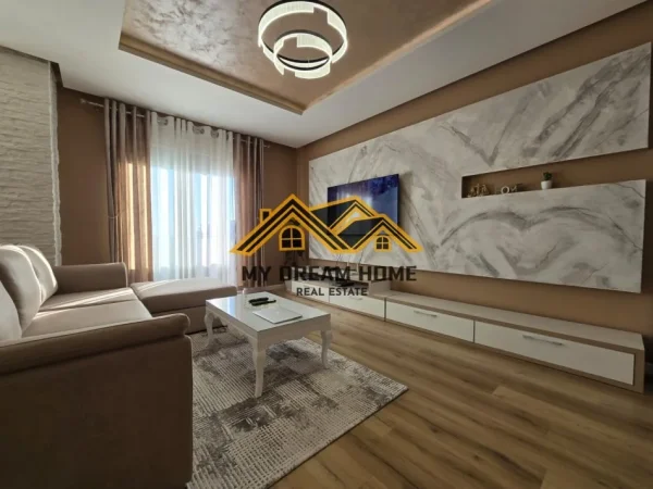 Durres, shitet apartament 2+1 , 110 m² 200.000 € (STACIONI I TRENIT)