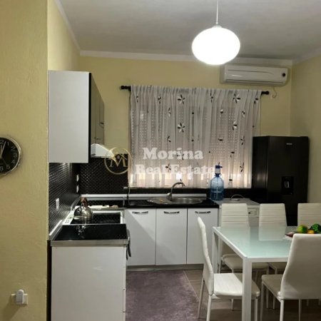 Tirane, jepet me qera apartament 2+1 Kati 2, 90 m² 500 € (21 Dhjetori)