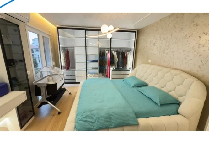 Tirane, shitet apartament 2+1+2+Post Parkimi+Ballkon Kati 1, 116 m² 475.000 € (Rruga e Bogdaneve)