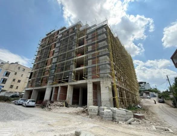 Tirane, shitet apartament 1+1 Kati 7, 60 m² 96.000 € (ALI DEMI)