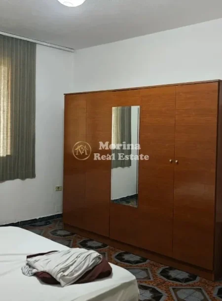 Tirane, jepet me qera shtepi 2+1 Kati 1, 90 m² 400 € (Tregu Elektrik)