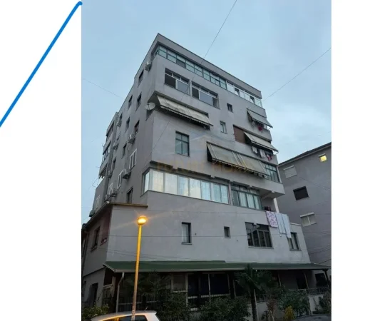 Tirane, shitet apartament 1+1+Ballkon Kati 6, 80 m² 160.000 € (21 Dhjetori)