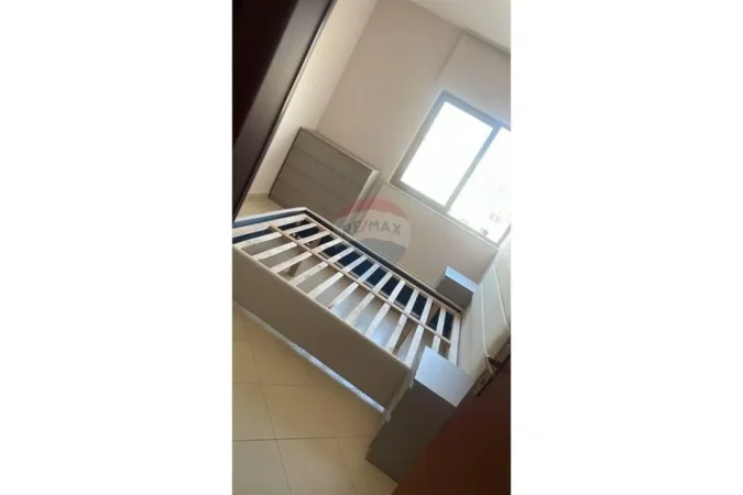 Tirane, jepet me qera apartament 2+1 Kati 4, 100 m² 400 € (Vila L)