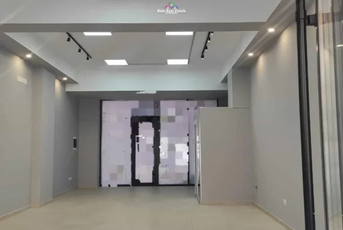 Tirane, jepet me qera dyqan Kati 0, 64 m² 829 € (rruga berisha)