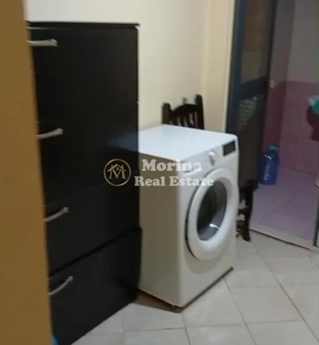 Tirane, jepet me qera apartament 2+1 Kati 2, 70 m² 500 € (Rruga 5 Maji)