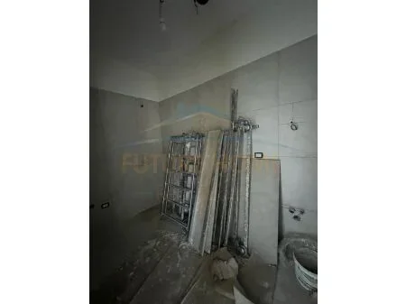Tirane, shitet apartament 2+1 , 109 m² 136.250 € (Rruga e Dajtit)