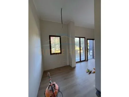 Tirane, shitet apartament 2+1 , 109 m² 136.250 € (Rruga e Dajtit)