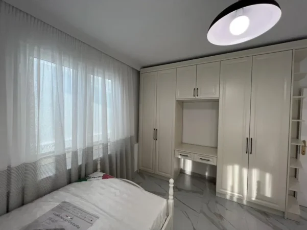 Tirane, jepet me qera apartament 2+1+Aneks Kati 4, 100 m² 1.200 € (Sheshi Willson)