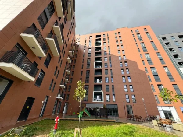 Tirane, shes apartament 2+1+Aneks+Ballkon Kati 1, 116 m² 205.800 € 