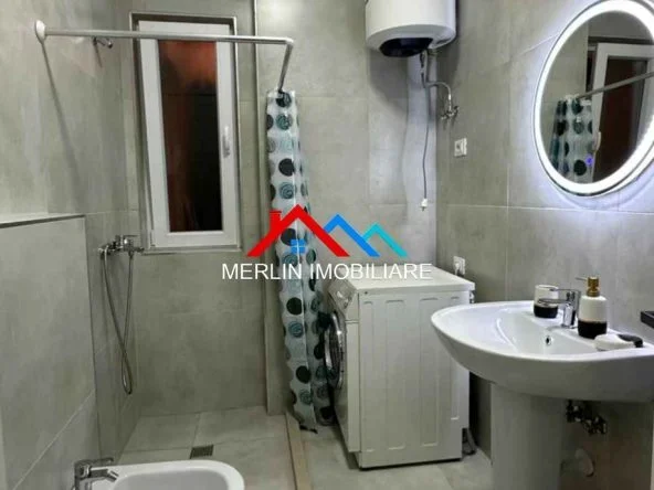 Tirane,jepet me qera apartament 1+1+post parkimi,60m2,662 Euro(RRUGA 5 MAJI)