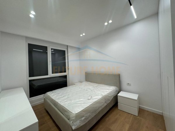 Tirane, jepet me qera apartament 3+1 Kati 3, 120 m² 1.200 € (Ish fusha aviacionit)