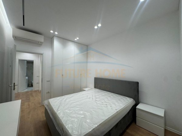 Tirane, jepet me qera apartament 3+1 Kati 3, 120 m² 1.200 € (Ish fusha aviacionit)