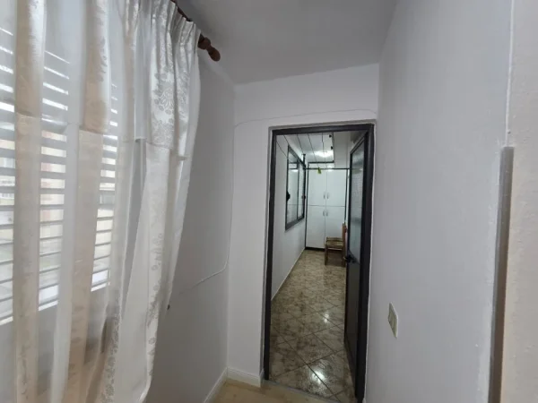 Tirane, shitet apartament 2+1+Aneks+Ballkon Kati 4, 100 m² 195.000 € (Shkolla e Baletit)