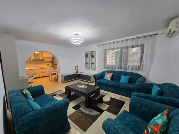 Tirane, shitet apartament 2+1+Aneks+Ballkon Kati 4, 100 m² 195.000 € (Shkolla e Baletit)