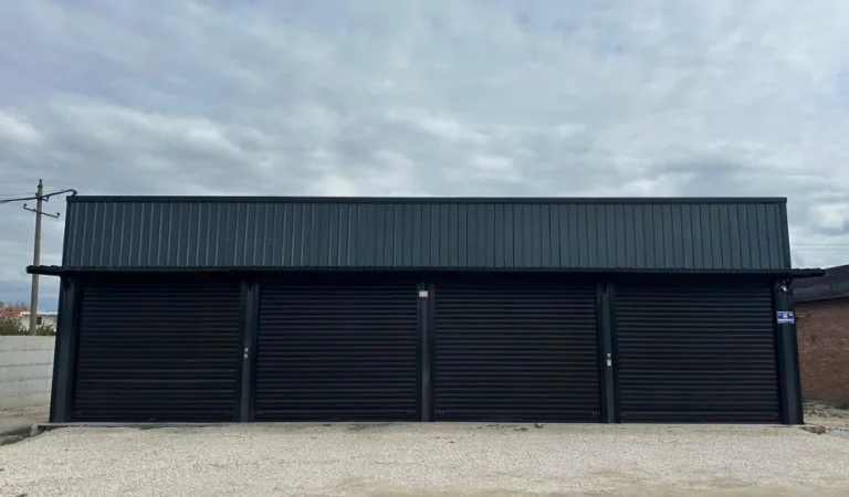 Durres, jepet me qera ambjent biznesi Kati 0, 210 m² 600 € (SHIJAK)