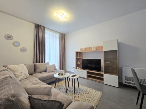 Tirane, jepet me qera apartament 2+1 Kati 1, 100 m² 1.200 € (Liqeni i Thate)