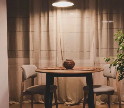 Tirane, jepet me qera apartament 1+1 Kati 4, 70 m² 650 € (Rruga Fortuzi)