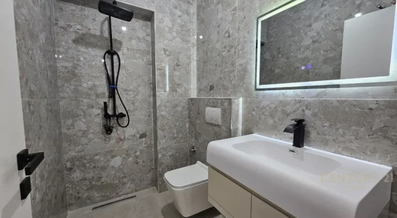 Tirane, shitet apartament 2+1 Kati 4, 79 m² 220.000 € (Rruga e Bogdaneve)
