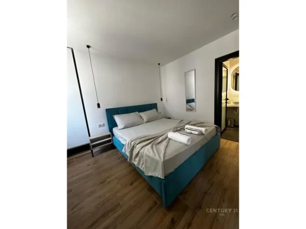 Tirane, shiten 2 apartamente 1+1 Kati 5, 90 m² 240.000 €