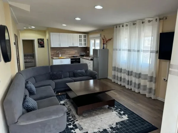 Durres, shitet apartament 2+1 Kati 5, 90 m² 150.000 € (golem)