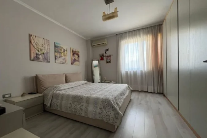 Tirane, jepet me qera apartament 2+1 Kati 8, 91 m² 550 € (DON BOSKO)
