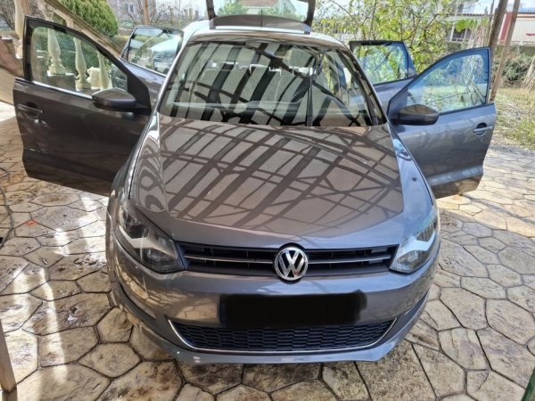 Shitet Volkswagen Polo 1.2 Naftë – 2010