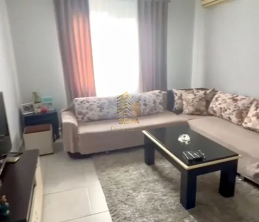 Tirane, jepet me qera apartament 1+1+Aneks Kati 2, 56 m² 146.000 € (Ali Demi, perballe Azilit)